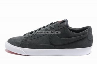 Nike耐克开拓者 2012四代反毛皮低帮 灰色 男